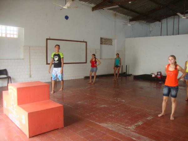 grupo de dan&ccedil;a(Imagem:REDA&Ccedil;&Atilde;O)