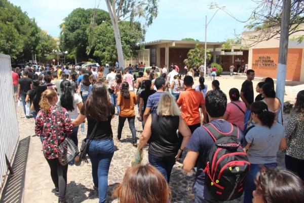 Enem 2022 no PI: maioria é do sexo feminino, de 21 a 30 anos, é preta e já concluiu o ensino médio