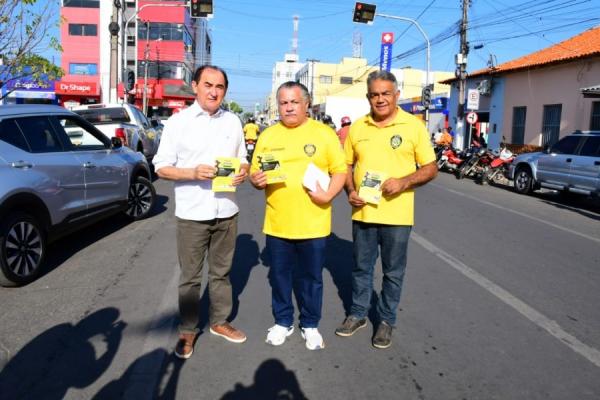 Semana do Trânsito: Sutran faz campanha educativa para alunos e motoristas em Floriano