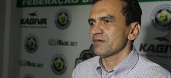 Elizeu Aguiar, presidente do River-PI, aguarda julgamento da a&ccedil;&atilde;o contra Parnahyba.(Imagem:Josiel Martins)