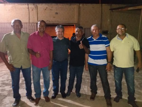  Deputado Gustavo Neiva afirma apoio &agrave; pr&eacute;-candidatura de Avelino Neiva a prefeito de Floriano(Imagem:FlorianoNews)