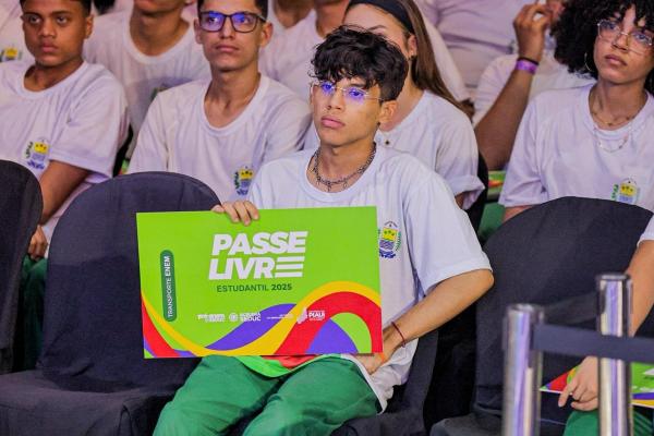 Governo do Piau&iacute; garante transporte gratuito para 23 mil estudantes no Enem 2025 com o Passe-Livre Seduc(Imagem:Gabriel Paulino)