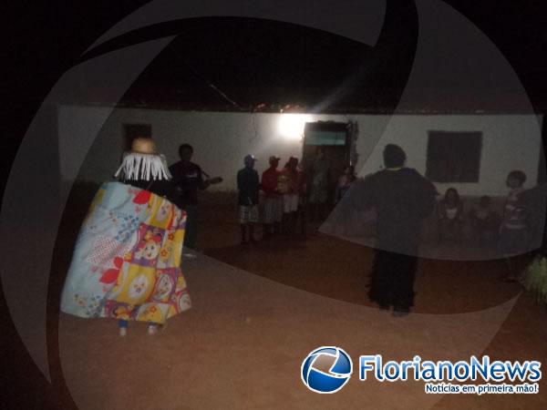 Tradicional Festa de Santos Reis j&aacute; come&ccedil;ou na zona rural de Floriano.(Imagem:FlorianoNews)