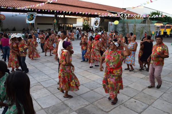 SEMDAS de Floriano promove Arrasta P&eacute; Junino. (Imagem:Waldemir Miranda)