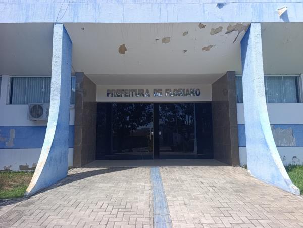 Prefeitura de Floriano esclarece que cuidadores demitidos são vinculados à empresa terceirizada IEG