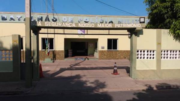 Plantão da PM registra briga de casal e desentendimento no Mercado Central