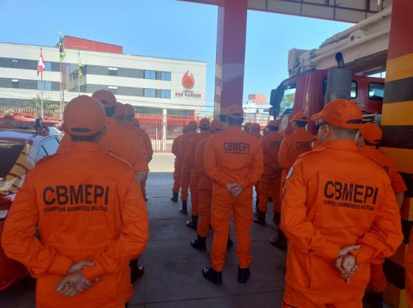 Corpo de Bombeiros envia viaturas equipadas com kits de combate a incêndio para o interior do estado