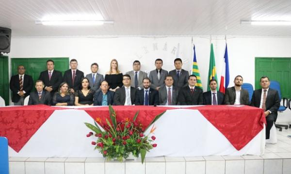 Primeira diretoria da Subseção da OAB/Uruçuí toma posse.(Imagem:Ascom)