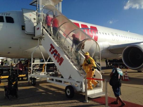 Repórter Amarelinho e Prefeito Gilberto Jr embarcaram no aeroporto de Teresina