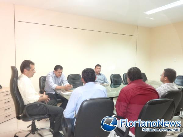 Gilberto J&uacute;nior recebeu Pastores da APLEF para ora&ccedil;&atilde;o.(Imagem:FlorianoNews)