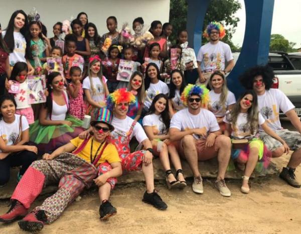 Coletivo promove a&ccedil;&otilde;es para uma Semana Santa solid&aacute;ria em Floriano.(Imagem: Grupo Sol)
