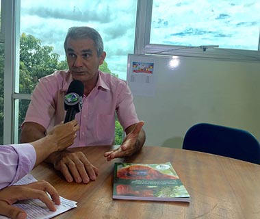 Coordenador de Saúde faz apelo para não matarem macacos; assista vídeo
