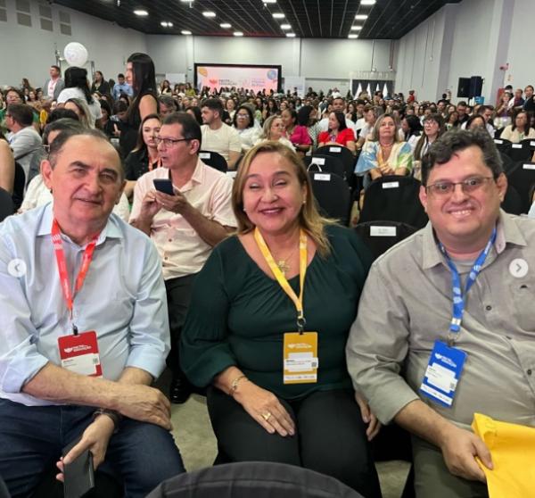 Educação de Floriano marca presença no