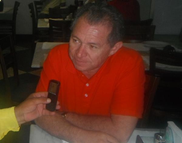 Deputado Federal Assis Carvalho visita Floriano e fala de projetos para o município