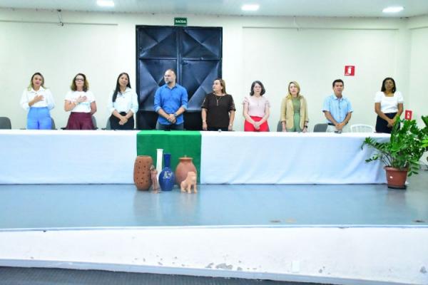 Prefeitura de Floriano realiza encerramento do curso de forma&ccedil;&atilde;o para Profissionais de Apoio Escolar(Imagem:Secom)