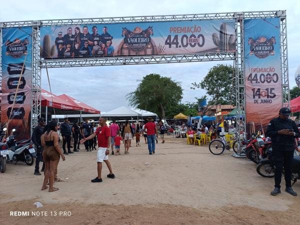 IX Festa do Vaqueiro de Bar&atilde;o de Graja&uacute; re&uacute;ne competidores de toda a regi&atilde;o.(Imagem:FlorianoNews)