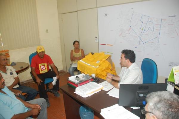 Secretaria de Infraestrutura intensifica recupera&ccedil;&atilde;o das valas.(Imagem:Waldemir Miranda)