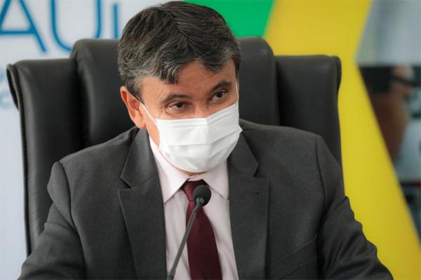 "Alguém está mentindo", diz Wellington Dias sobre veto da Anvisa à Sputnik V
