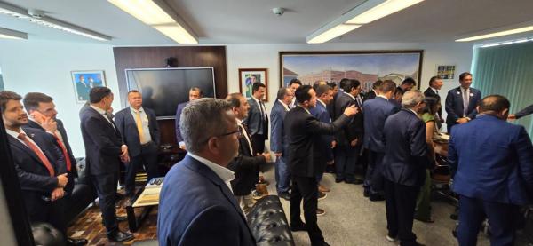 Em Bras&iacute;lia, Ciro Nogueira atrai grande comitiva de prefeitos para discutir projetos(Imagem:Ascom )