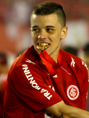 Los libertadores: Inter é bi da América com alma sul-americana