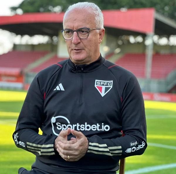 Dorival explica volta da confiança no São Paulo: "Teve jogador que queria sair"