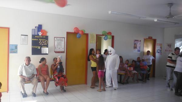 Bar&atilde;o de Graja&uacute; realizou campanha de vacina&ccedil;&atilde;o contra a poliomielite.(Imagem:FlorianoNews)