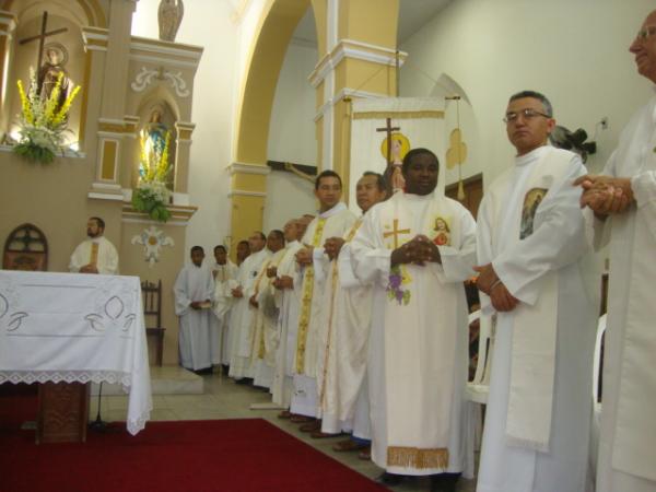 Padres e Frades na Celebra&ccedil;&atilde;o(Imagem:reda&ccedil;&atilde;o)