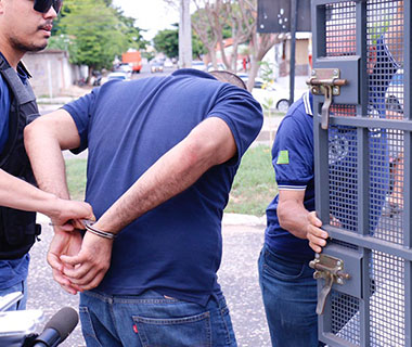 Suspeito de matar Lara Fernandes é ouvido no DHPP e nega crime