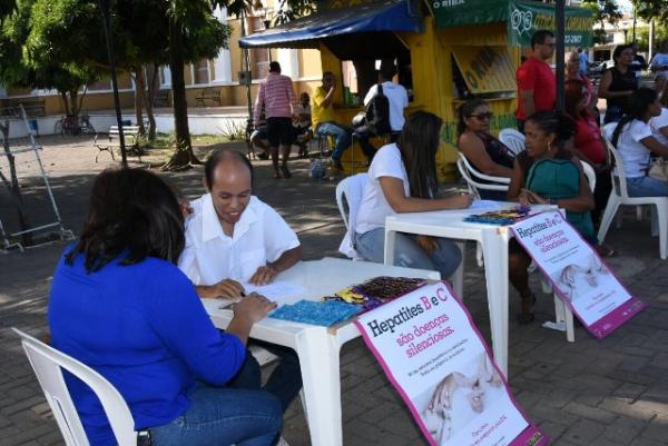  Dia Mundial de Luta Contra as Hepatites Virais &eacute; marcado por a&ccedil;&otilde;es no centro de Floriano.(Imagem:Silvio Rui)