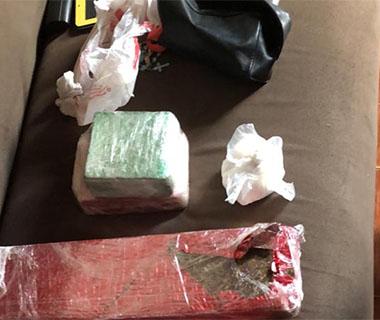 Homem é preso com droga e celulares na zona Norte de Teresina