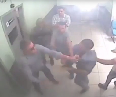 Polícia abre inquérito para apurar agressão entre delegado e advogados