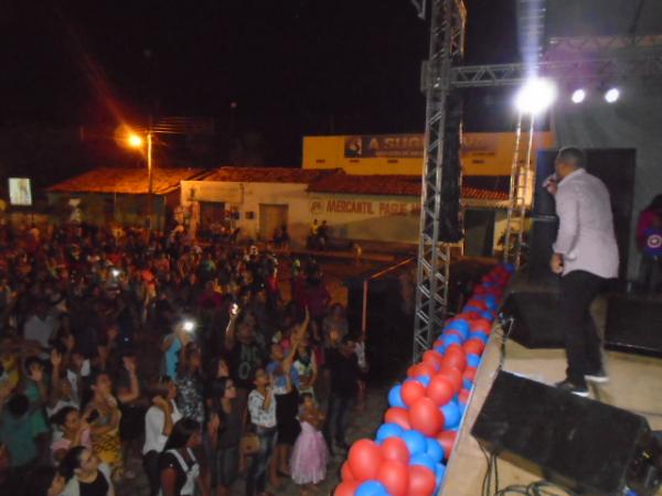 Baronenses comemoram os 105 anos do munic&iacute;pio com culto e show gospel.(Imagem:FlorianoNews)