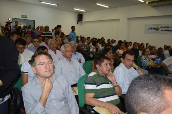 Prefeito Gilberto J&uacute;nior participou de manifesto das prefeituras na APPM.(Imagem:SECOM)