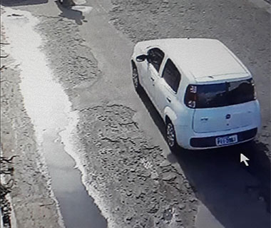 Bandidos invadem agência dos Correios em Água Branca