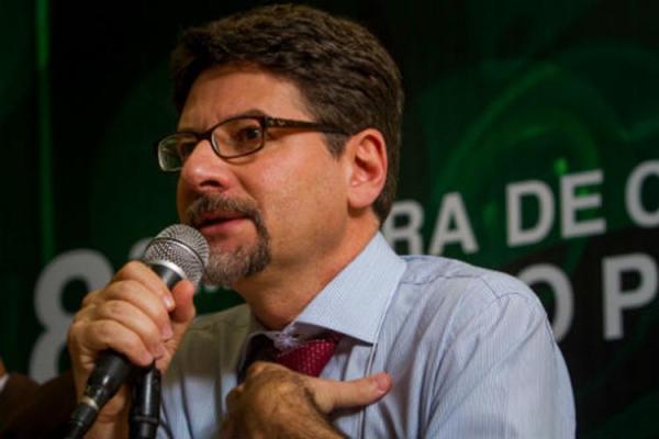 Representante do MEC chega ao PI para estabelecer medidas emergenciais