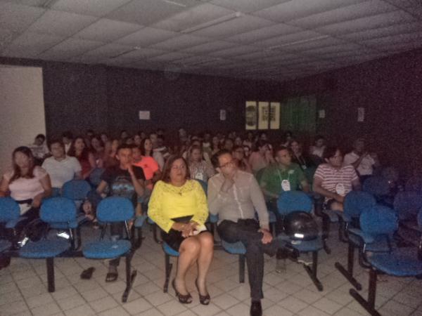 Curso de Administração realiza I seminário interdisciplinar em Floriano