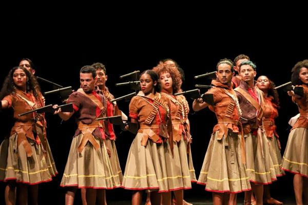 Grupo Redemoinho de Dan&ccedil;a(Imagem:Divulga&ccedil;&atilde;o)