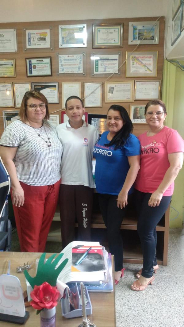 Aluno da Escola Pequeno Pr&iacute;ncipe &eacute; aprovado em 1&ordm; lugar no IFPI(Imagem:FlorianoNews)