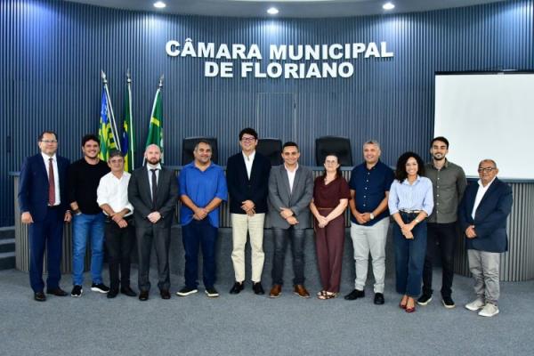 Transparência: Prefeitura de Floriano apresenta Relatório Anual de Gestão 2025.(Imagem:Secom)