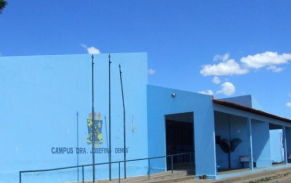 Uespi lança processo seletivo para contratação de professores
