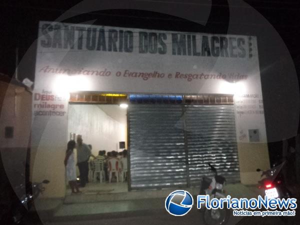 Igrejas de Floriano e Bar&atilde;o realizaram missas e cultos para saudar o Ano Novo. (Imagem:FlorianoNews)