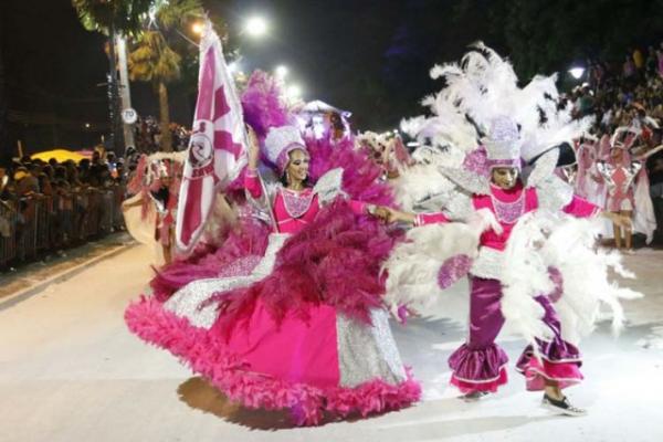 "Carnaval sem escola de samba não é Carnaval", lamenta presidente do Sambão