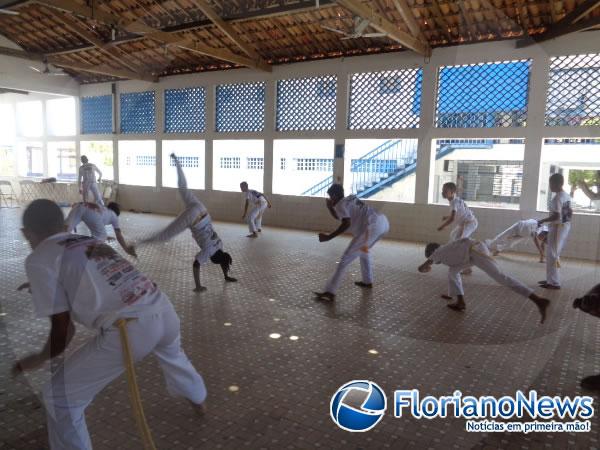 Grupo de capoeira de Floriano ter&aacute; participa&ccedil;&atilde;o no X Jogos Mundiais Abad&aacute;-Capoeira(Imagem:FlorianoNews)