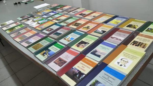 Biblioteca do Congresso Americano, considerada a maior do mundo, recebe livros de autores piauienses