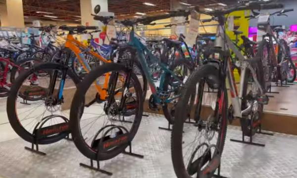 Garanta sua aventura nas férias com uma bike Houston do Armazém Paraíba