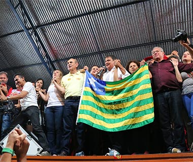 Wellington Dias dedica vitória a Lula e chora ao lembrar do pai