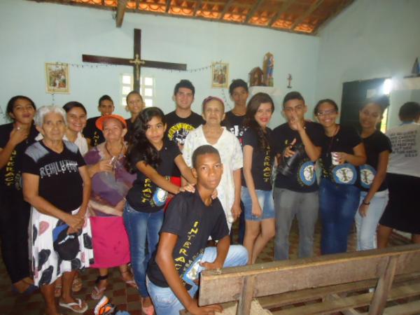 Jovens Interact promovem celebração da Palavra e café da manhã para idosos