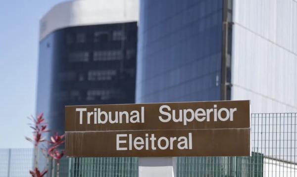 TSE julga hoje processo que pede cassação do governador do Rio
