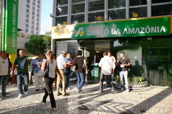 Banco da Amazônia abre lança concurso para 57 vagas