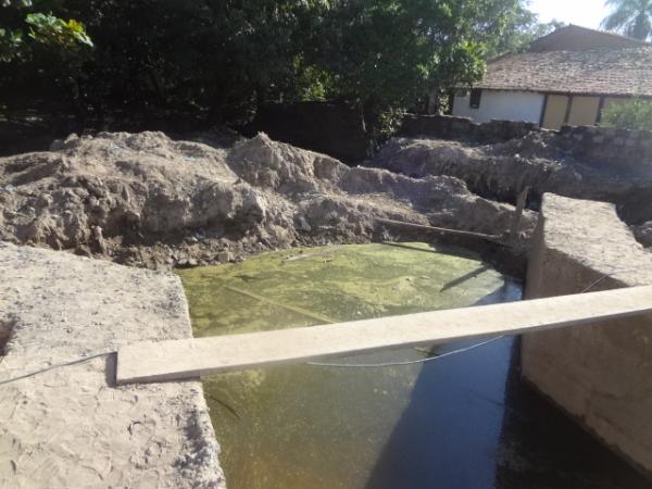 Prefeitura de Floriano visitou obra de ponte no bairro Irapu&aacute; II.(Imagem:FlorianoNews)
